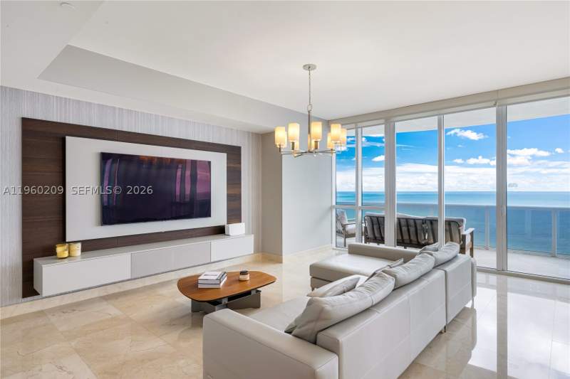 3 bedroom Condominium at 16001 Collins Ave 1201, Tdr Tower I Condo, Sunny Isles Beach — photo 3