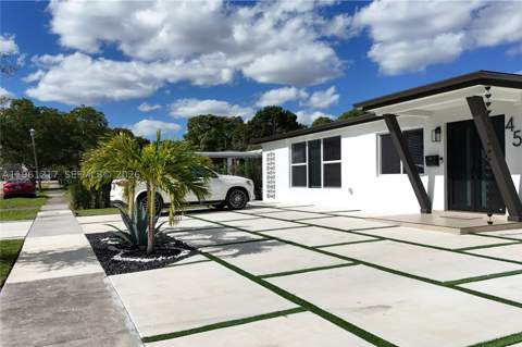 45 NE 124th Ter, North Miami FL - photo 8 of 78