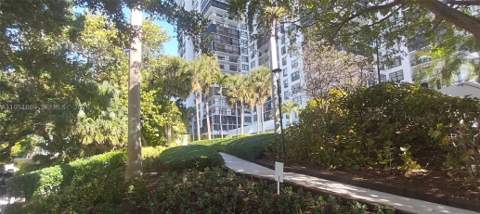 2333 Brickell Ave 602, Miami FL - photo 11 of 61