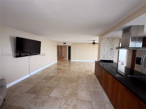 2333 Brickell Ave 602, Miami FL - photo 22 of 61