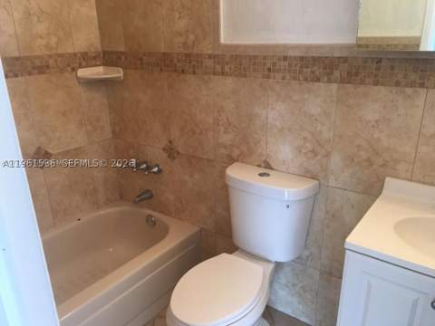 19800 SW 180th Av #379, Miami FL - photo 11 of 12