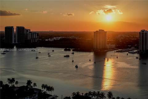 2000 Island Blvd 2404, Aventura FL - photo 10 of 40