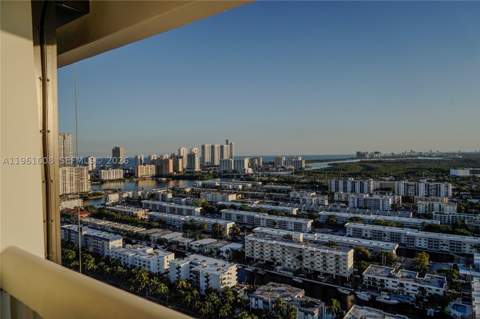 2000 Island Blvd 2404, Aventura FL - photo 11 of 40