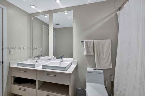 45 SW 9th St 3807, Miami FL - photo 11 of 55