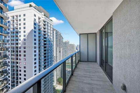 45 SW 9th St 3807, Miami FL - photo 14 of 55
