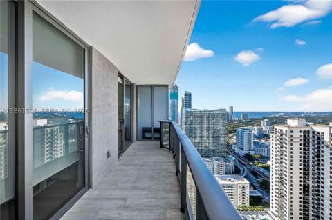 45 SW 9th St 3807, Miami FL - photo 16 of 55