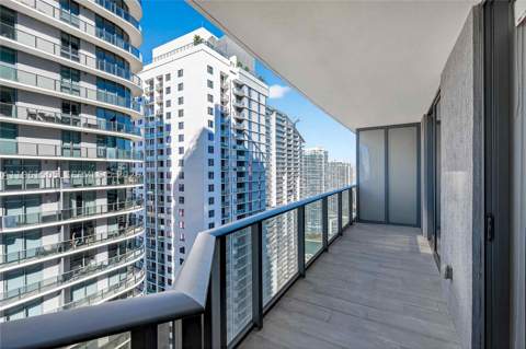 45 SW 9th St 3807, Miami FL - photo 17 of 55