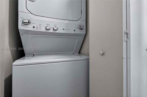 45 SW 9th St 3807, Miami FL - photo 24 of 55
