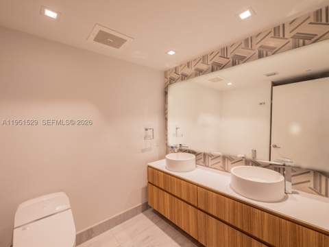 465 Brickell Ave 2304, Miami FL - photo 7 of 10