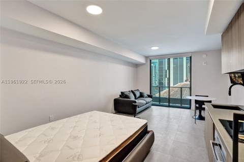 121 NE 5th Street 807, Miami FL - photo 10 of 27