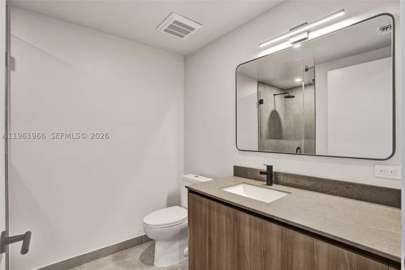 0 bedroom Condominium at 121 NE 5th Street 1001B, 501 First Residences, Miami — photo 4