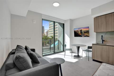 121 NE 5th Street 401B, Miami FL - photo 12 of 31
