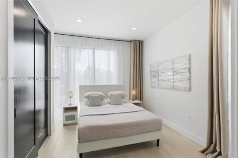255 NW 39th St, Miami FL - photo 23 of 33