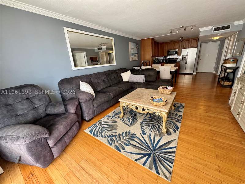 1 bedroom Condominium at 18051 Biscayne Blvd 503, Del Prado Marina, Aventura — photo 4