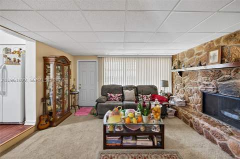 9401 SW 97th Ave, Miami FL - photo 13 of 77