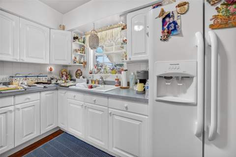 9401 SW 97th Ave, Miami FL - photo 18 of 77