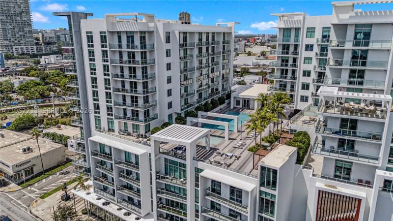 1 bedroom Condominium at 3900 Biscayne Blvd S-904, Quadro Condo, Miami — photo 3