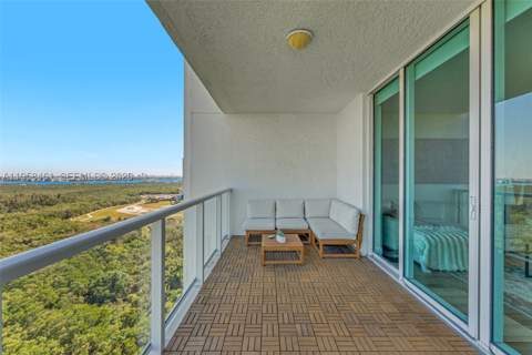 14951 Royal Oaks Ln 2201, North Miami FL - photo 18 of 23