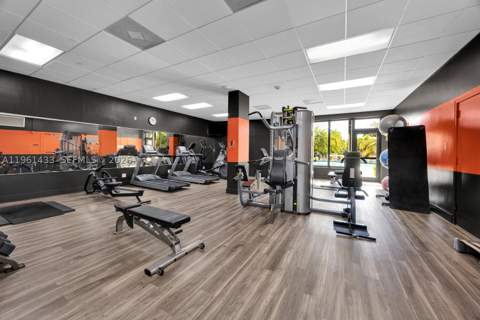90 Edgewater Dr Ph25, Coral Gables FL - photo 17 of 20