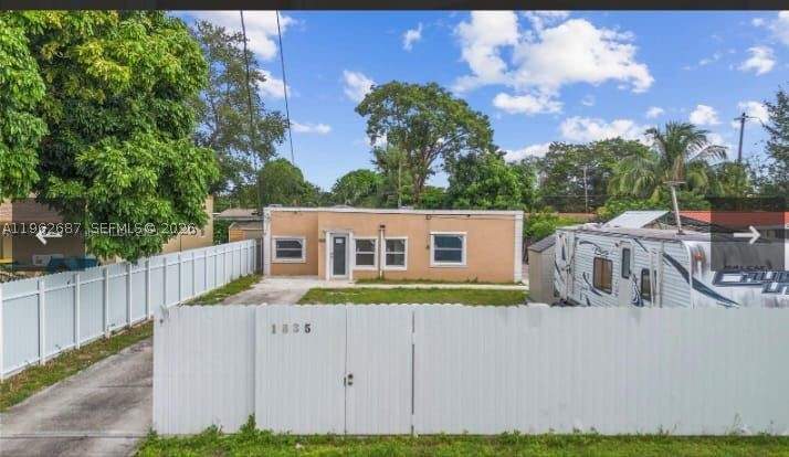 3 bedroom SingleFamilyResidence at 1835 NW 85th St, Kirkton Lawns, Miami — photo 3