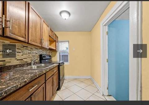 1835 NW 85th St, Miami FL - photo 7 of 19