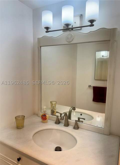 3750 NE 169 St Apt.G.405, North Miami Beach FL - photo 17 of 33