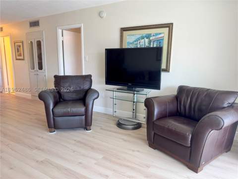 3750 NE 169 St Apt.G.405, North Miami Beach FL - photo 7 of 33
