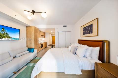11 NE 6th St 1208, Miami FL - photo 10 of 42