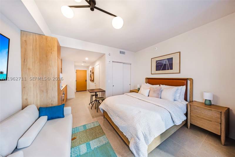 0 bedroom Condominium at 11 NE 6th St 1208, The Crossby Miami Worldcen, Miami — photo 4
