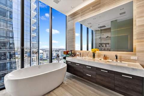 17141 Collins Ave 2902, Sunny Isles Beach FL - photo 10 of 22