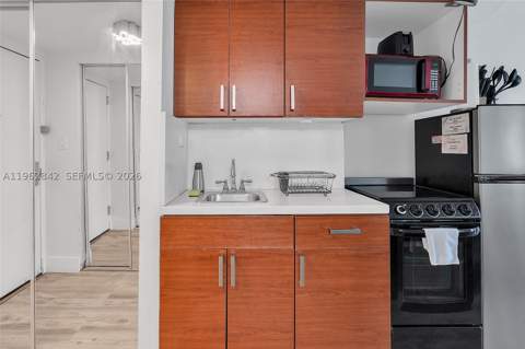 19201 Collins Ave 439, Sunny Isles Beach FL - photo 20 of 38