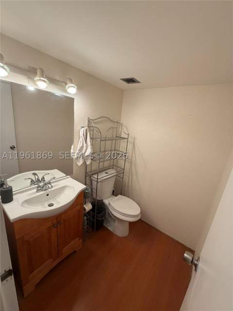 16546 NE 26th Ave 6H, North Miami Beach FL - photo 21 of 23