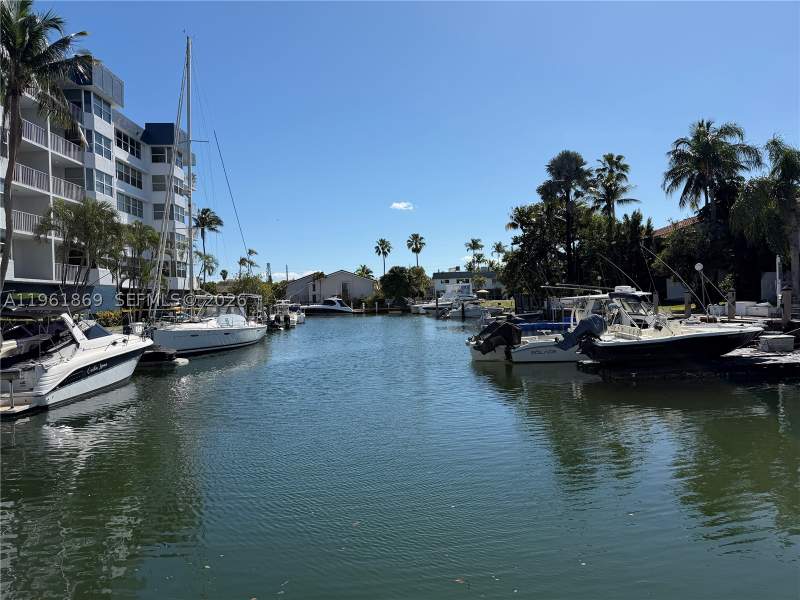 1 bedroom Condominium at 16546 NE 26th Ave 6H, Reef North Condo, North Miami Beach — photo 3