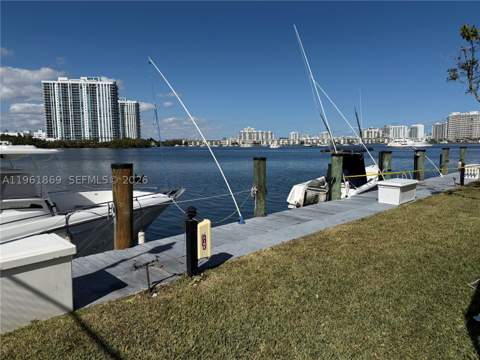16546 NE 26th Ave 6H, North Miami Beach FL - photo 7 of 23