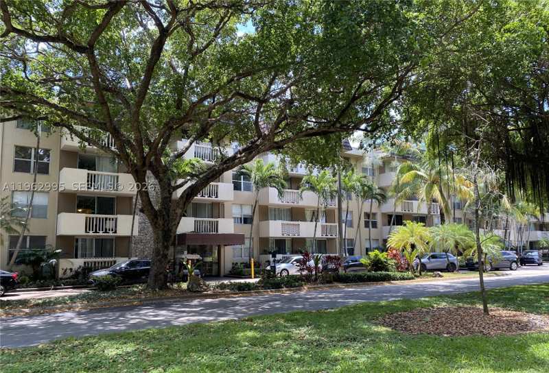 1 bedroom Condominium at 1800 Sans Souci Blvd 119, Bayview Palms Condo, North Miami — photo 1