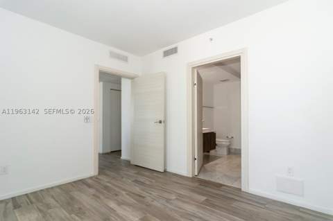 801 S Miami Ave 1409, Miami FL - photo 24 of 41