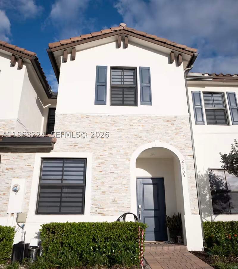 3 bedroom Townhouse at 24605 SW 117th Ct, Silver Palm Residential H, Homestead — photo 2