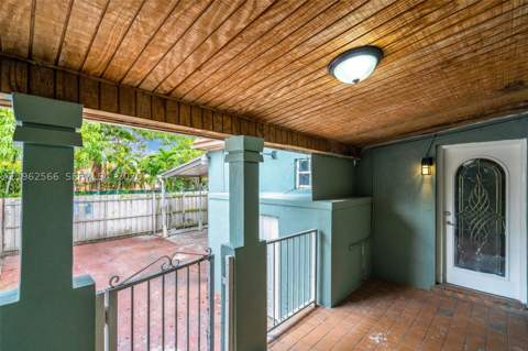 941 SW 31st Ct, Miami FL - photo 21 of 34