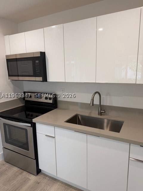 3 bedroom SingleFamilyResidence at 11615 SW 142nd St, Replat Of Portions Of Ric, Miami — photo 5