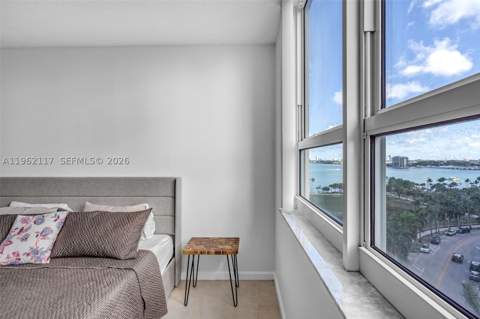 2000 N Bayshore Dr 909, Miami FL - photo 17 of 39