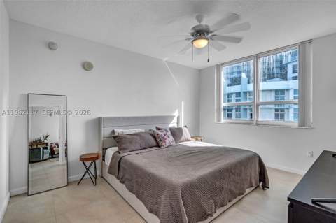 2000 N Bayshore Dr 909, Miami FL - photo 18 of 39