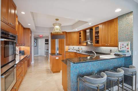 21200 Point Pl 504, Aventura FL - photo 8 of 42