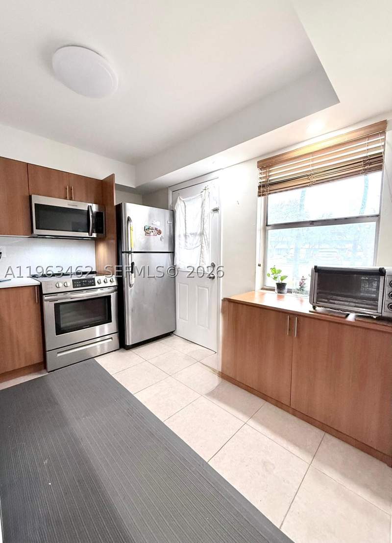 1 bedroom Condominium at 1501 NE 191st St C114, Rolling Green Condo C, Miami — photo 4