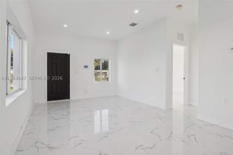 2360 Rutland St, Opa Locka FL - photo 10 of 36