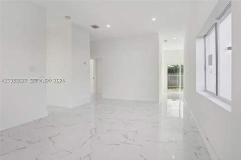 2360 Rutland St, Opa Locka FL - photo 12 of 36