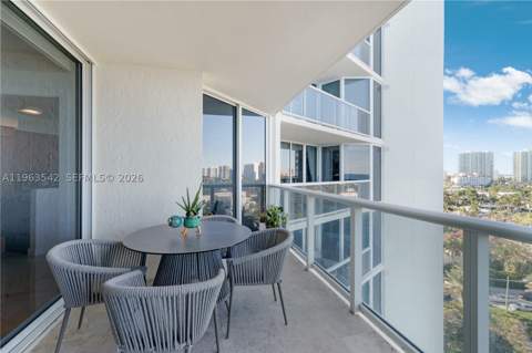 19333 E Collins Ave 1202, Sunny Isles Beach FL - photo 24 of 38