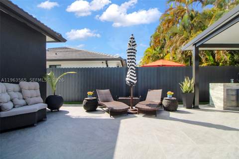 15967 SW 141st St, Miami FL - photo 18 of 49