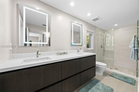 4595 N Jefferson Ave, Miami Beach FL - photo 14 of 25
