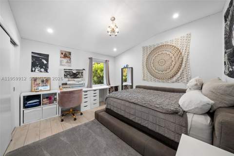 4595 N Jefferson Ave, Miami Beach FL - photo 21 of 25