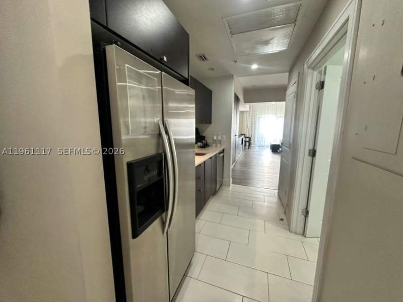 1 bedroom Condominium at 5300 NW 87th Ave 910, The Blue A Resort Hotel C, Doral — photo 2